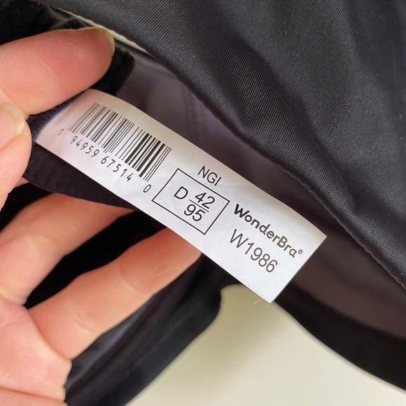 WonderBra EcoPure Comfort Strap Wireless Bra - Picture 6 of 6